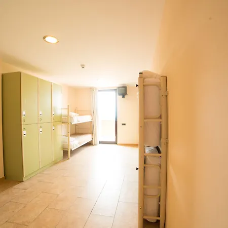 Hostel Abrigall