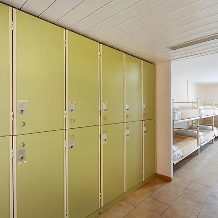 Hostel Abrigall *